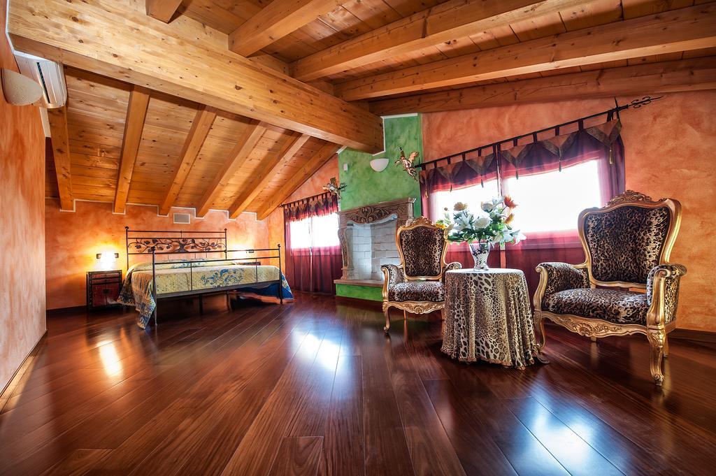 Villa Pace Pozzolengo Pokoj fotografie